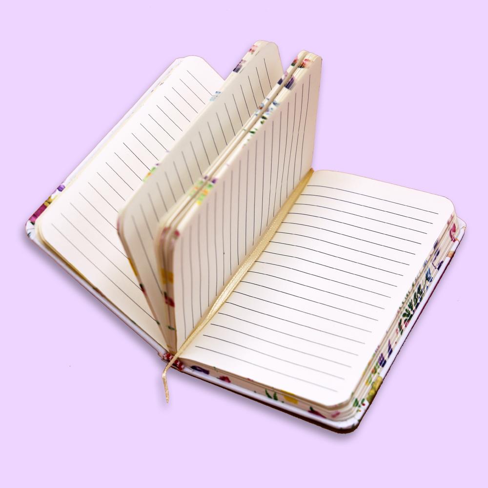 A Grateful Heart Sees Many Blessings Journal Notebook - thestationerycompany.pk