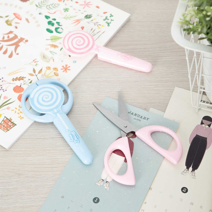 Deli E6069 Scissors Scissors Lovely Lollipop Shape - thestationerycompany.pk