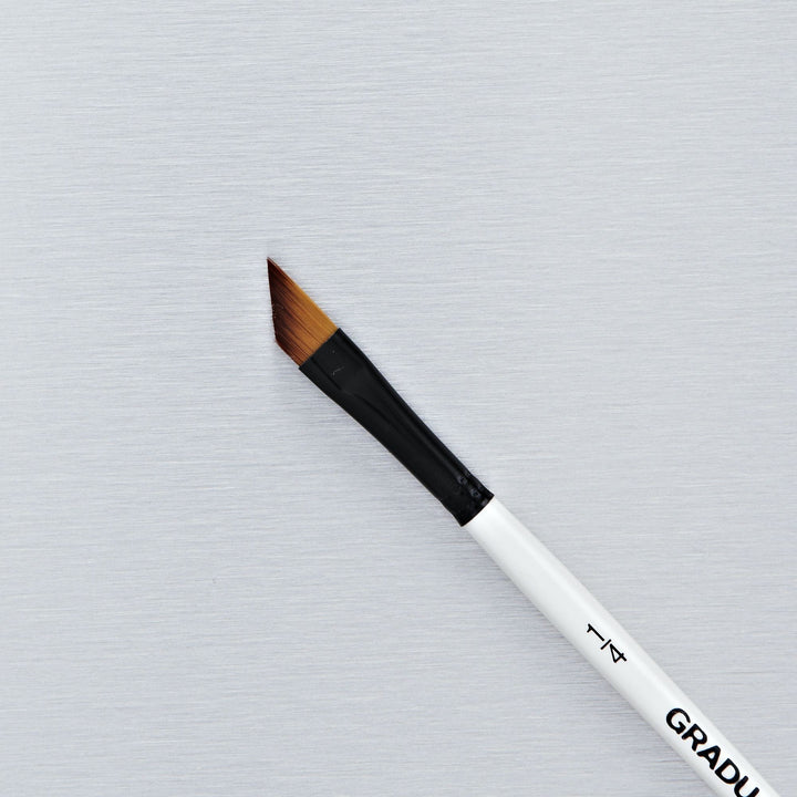 Daler Rowney Graduate Sword Brush 1/4 - thestationerycompany.pk