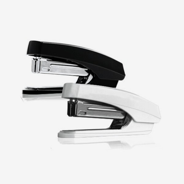 Deli Stapler Machine E0238 - thestationerycompany.pk