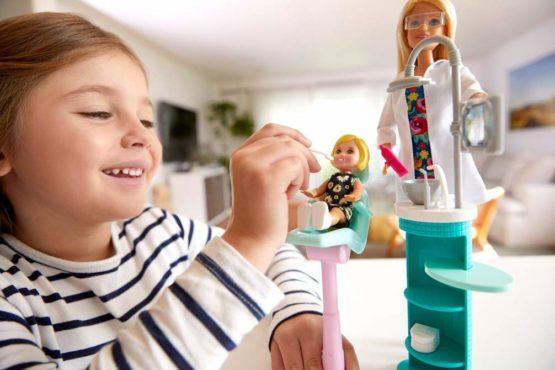 Barbie Dentist Doll Patient Small Doll with Accessories - thestationerycompany.pk